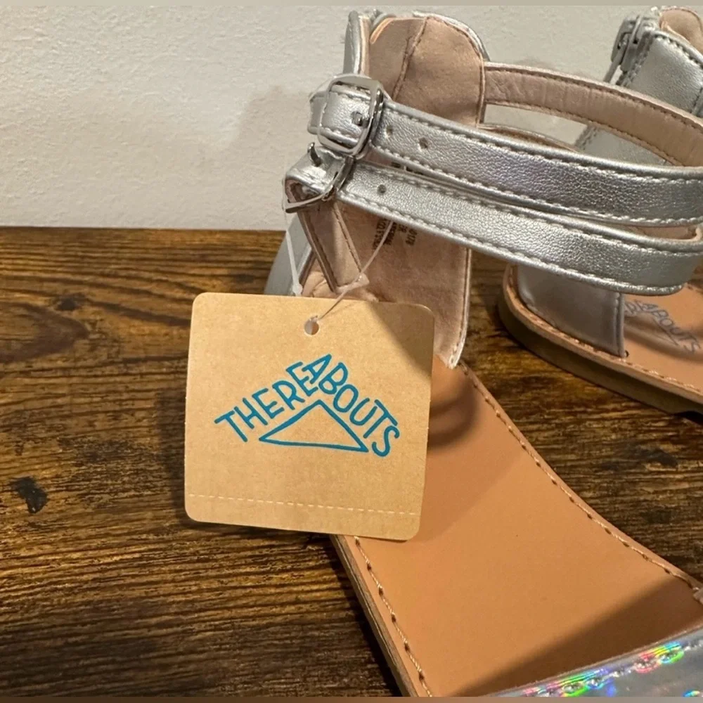 Thereabouts Big Girls Addison Silver Sandals NWT Size Big Girls 5